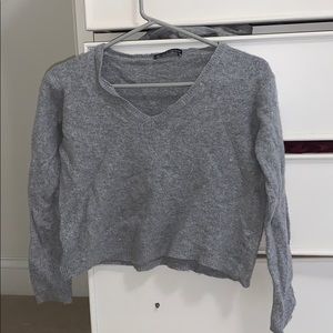 Brandy Melville sweater